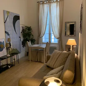 https://apartment-limas.fr-provencehotel.com