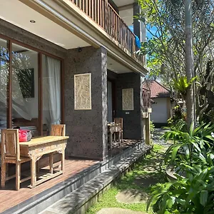 3* Guest house Santosha Place