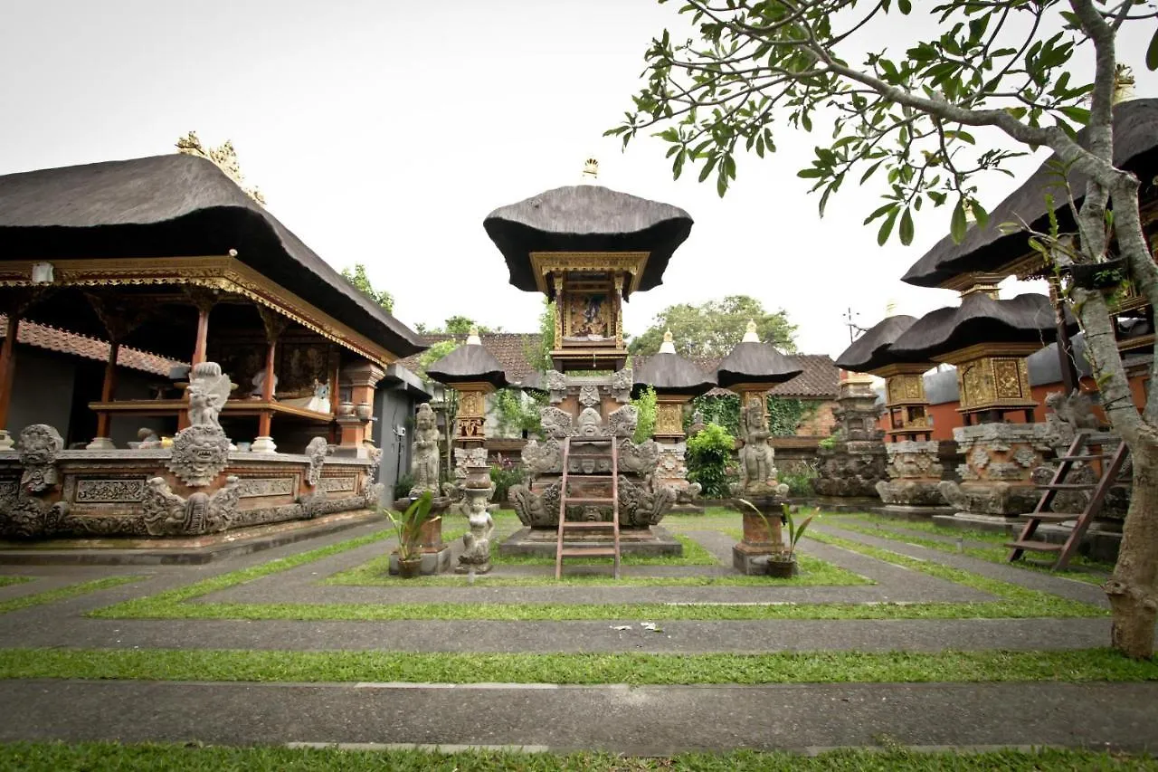 *** Guest house Awan Bali House Hotel Ubud  Indonesia